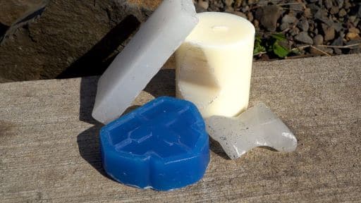 skateboard wax