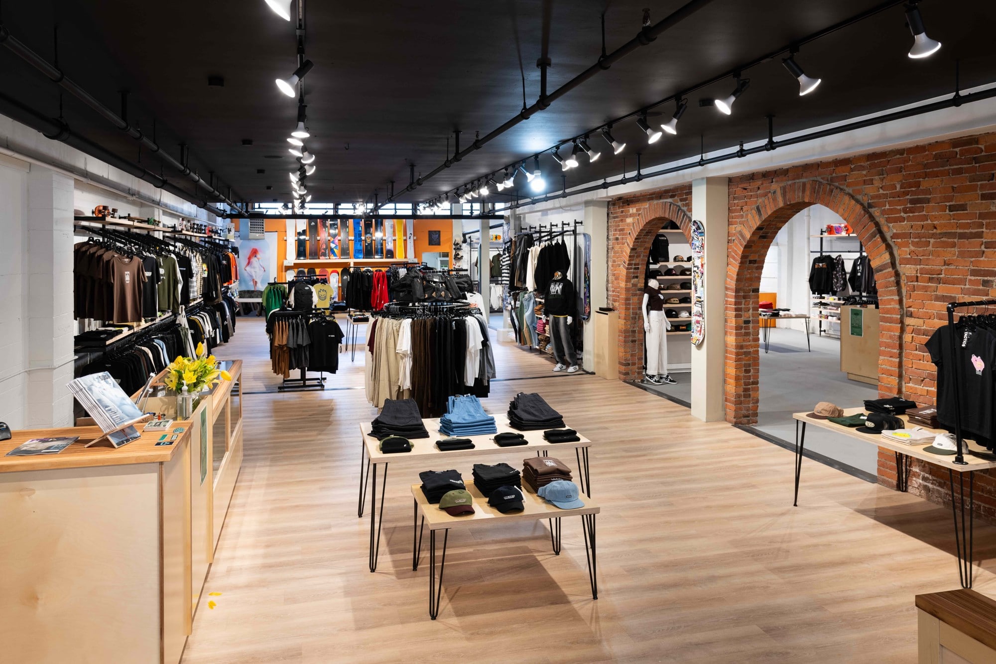 tactics-seattle-shop-02