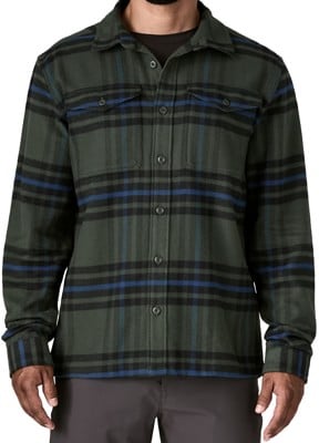Patagonia Organic Cotton Fjord Flannel Shirt - catch: old growth green - view large