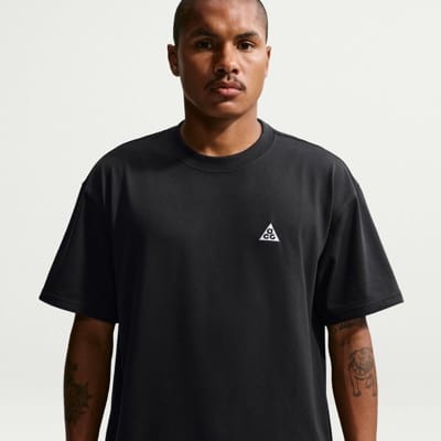 Nike ACG NRG LBR T-Shirt - black - view large